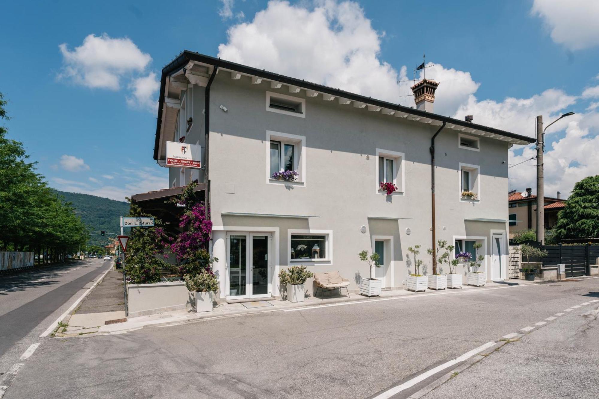 Franciacorta Rooms Corte Franca Exterior foto